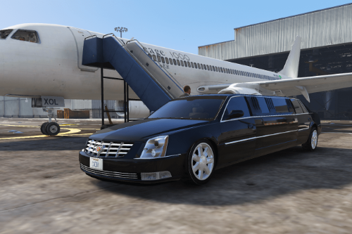 Cadillac DTS Limo: A Luxury Ride